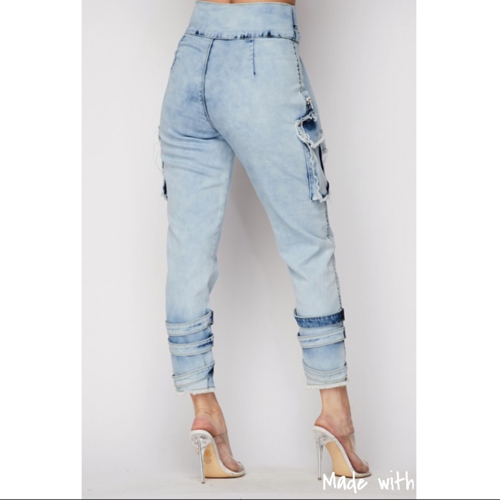 💕Host Pick💕👖 - Picture 3 of 5